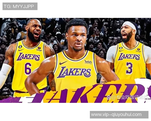 夸梅质疑布朗尼场上表现称心脏恢复但跑位意识存疑